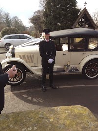 Wrexham Wedding Cars 1098940 Image 8
